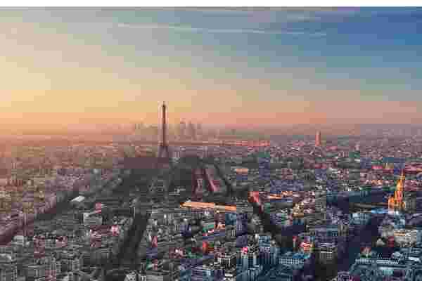 Airbnb同意在其最大市场巴黎征收旅游税