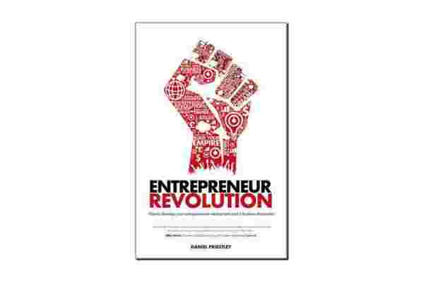 学习如何做自己喜欢的事情，并通过 “企业家革命” 免费电子书做好