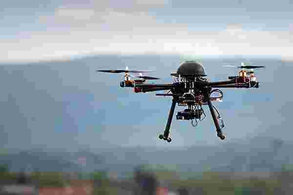 亚马逊抨击FAA对无人机监管的缓慢