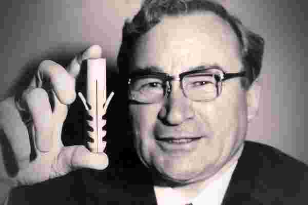 拥有1,100多项专利的发明家Artur Fischer去世，享年96岁。